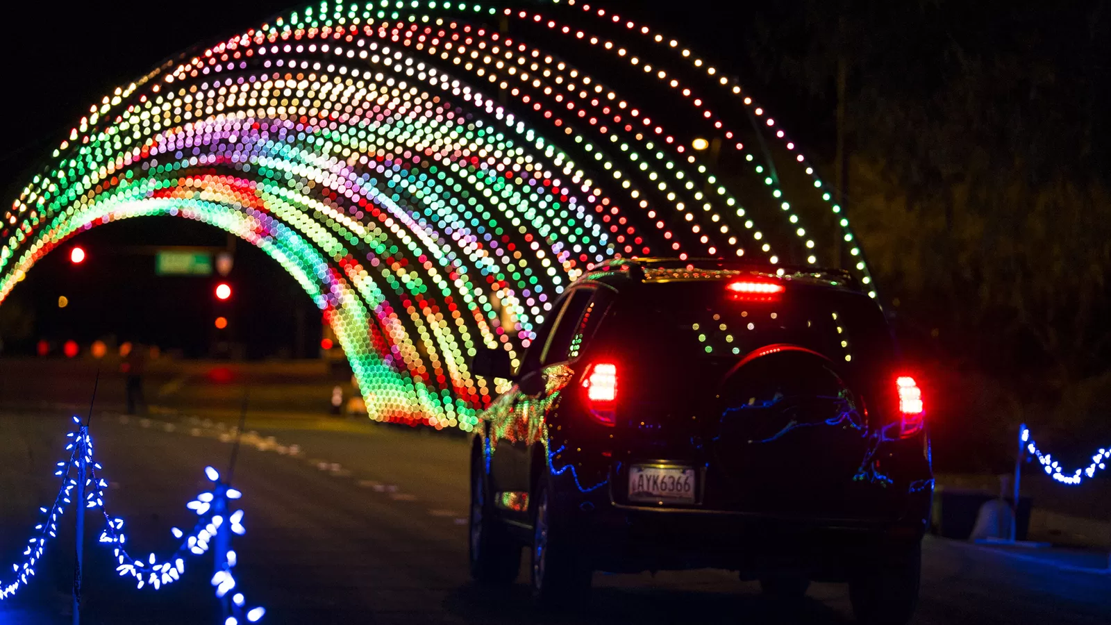 Christmas in Color at Valleyfair